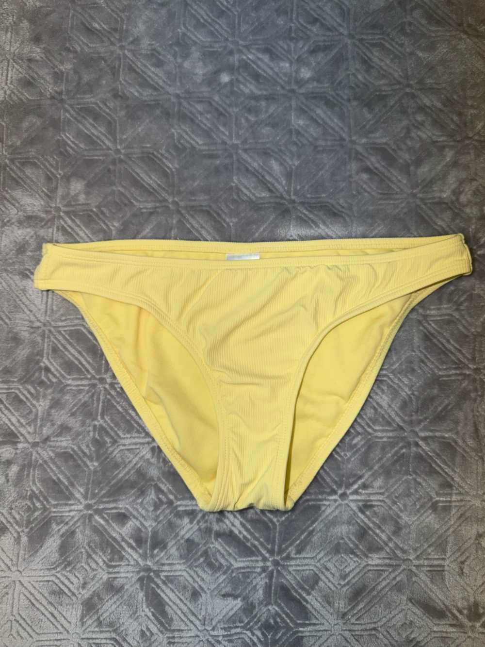 Xhilaration yellow bikini bottoms